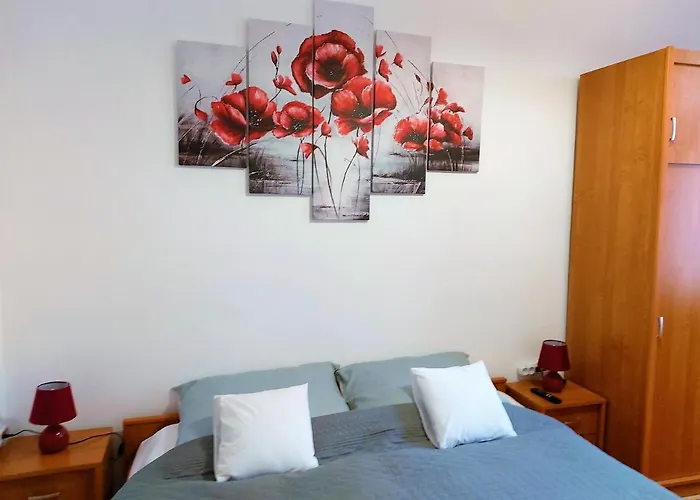 Little Hungary Apartment